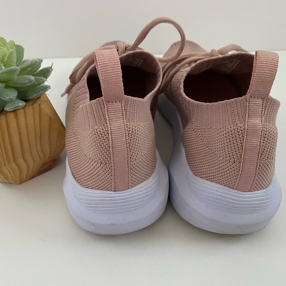 US Polo Association Rose Flyknit Slip on Sneakers - Picture 3 of 6